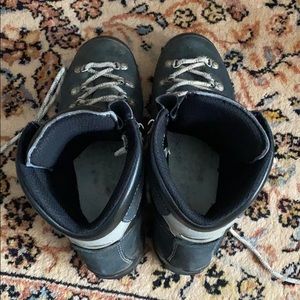 Scarpa Manta mountaineering boots